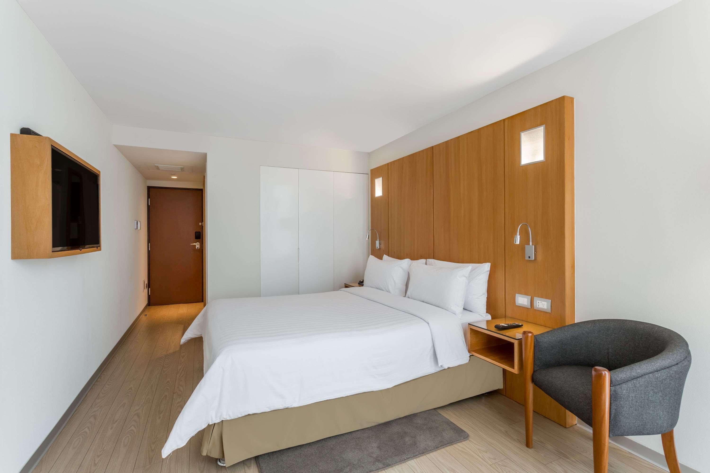 Ramada Encore By Wyndham Lima San Isidro Zewnętrze zdjęcie