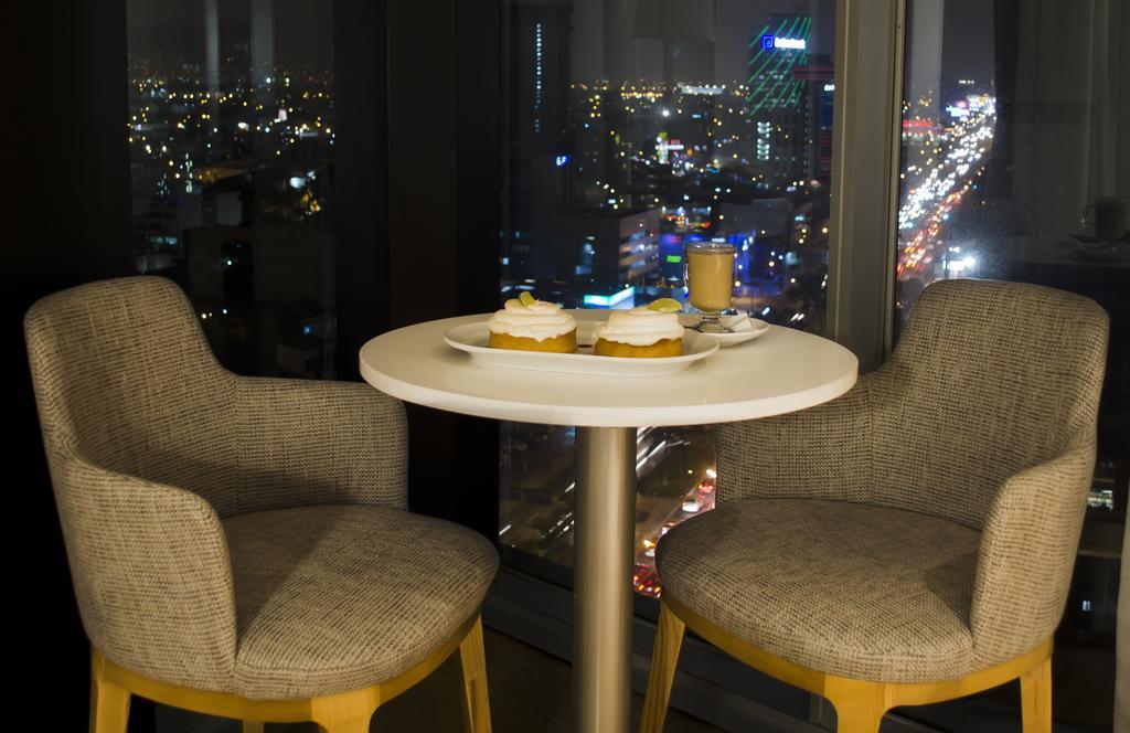 Ramada Encore By Wyndham Lima San Isidro Zewnętrze zdjęcie